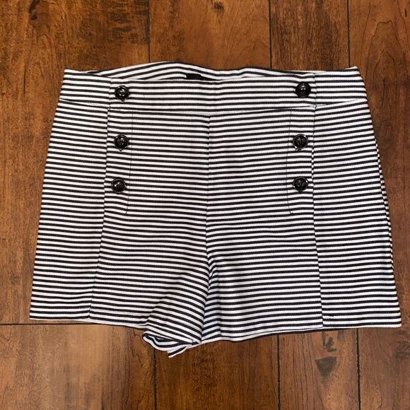 Forever 21 Pants - Black and White Striped Short